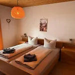 Apartment Haus Sauberbach